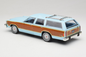 Ford LTD Country Squire Charlie's Angels Movie GreenLight 1:18 19066 Pressofusione — immagine 7 di 8