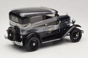 Ford Model A Tudor Police Car Motor City 1:18 43008 Pressofusione — immagine 2 di 6