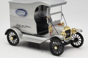 Ford Model T Delivery Truck Argento Eagle Collectibles 1:18 430600 Pressofusione — immagine 4 di 6