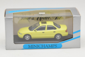 Ford Mondeo Mk1 Citrus Yellow Minichamps 1:43 MIN0821001 Pressofusione — immagine 4 di 4