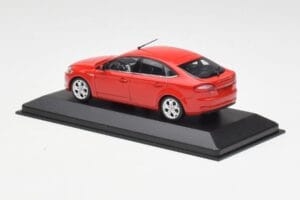 Ford Mondeo Mk4 Colorado Rosso Minichamps 1:43 MONDEO001 Pressofusione — immagine 3 di 4