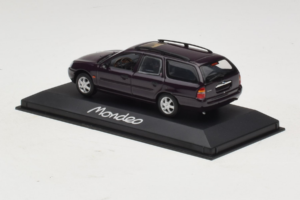 Ford Mondeo Mk1 Turnier Dark Blue Metallic Minichamps 1:43 43306312 Pressofusione — immagine 3 di 4