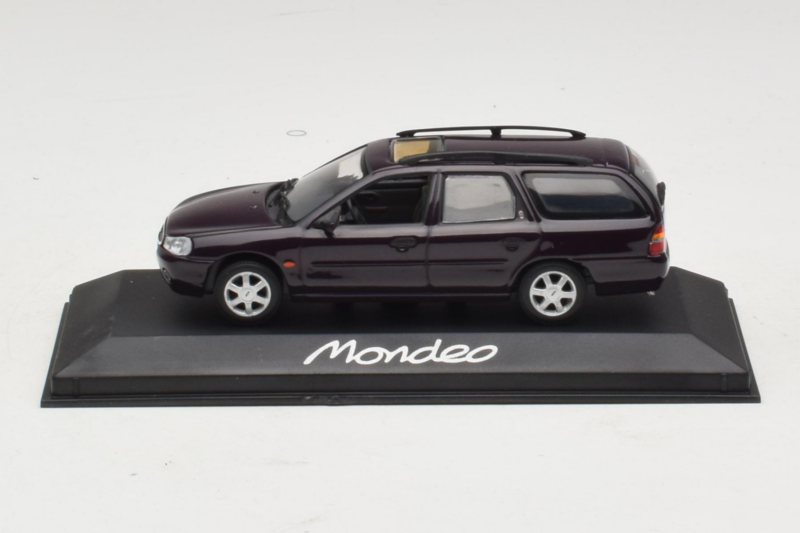 Ford Mondeo Mk1 Turnier Dark Blue Metallic Minichamps 1:43 43306312 Pressofusione