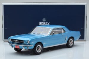 Ford Mustang Coupe Turchese Norev 1:18 182800 Pressofusione — immagine 6 di 6