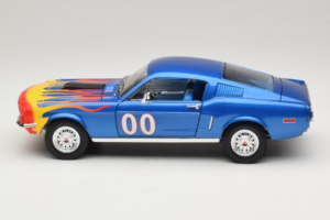 Ford Mustang Cooter's Car Dukes of Hazzard Tomy 1:18 21957P Pressofusione — immagine 3 di 6