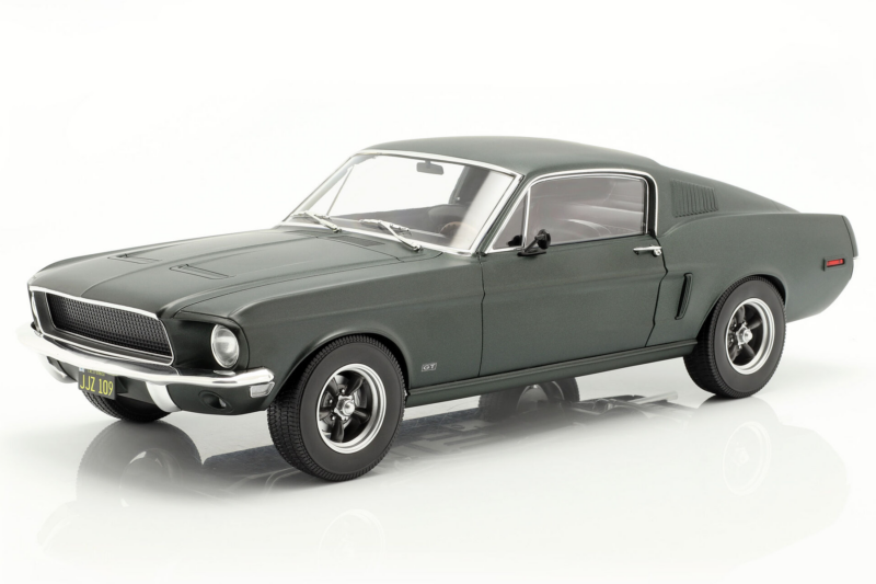 Ford Mustang Fastback Satin Green Metallic Norev 1:12 122702 Pressofusione