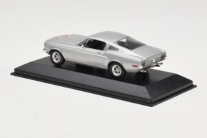 Ford Mustang GT Argento Minichamps 1:43 FORD001 Pressofusione — immagine 3 di 4