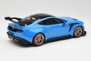 Ford Mustang GTD Antimatter Blue Metallic GT Spirit 1:18 GT473 Resina — immagine 2 di 6