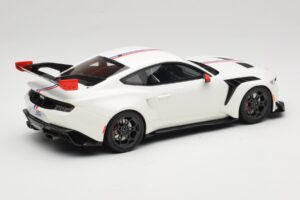 Ford Mustang GTD S650 Spirit of America Performance White GT Spirit 1:18 GT956 Resina — immagine 2 di 6