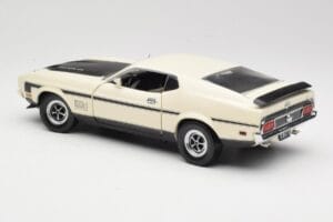 Ford Mustang Mach 1 Bianco Sun Star 1:18 3602 Pressofusione — immagine 7 di 8