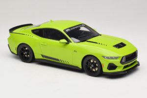 Ford Mustang RTR Spec 3 Giallo GT Spirit 1:18 GT565 Resina — immagine 4 di 6