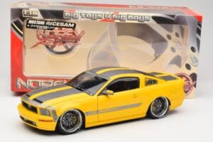 Ford Mustang S197 Cesam by Parotech Giallo Norev 1:18 182700 Pressofusione — immagine 8 di 8