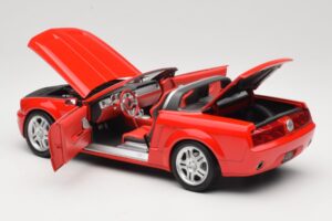 Ford Mustang S197 GT Cabriolet Rosso Beanstalk Group 1:18 FOR10016R Pressofusione — immagine 5 di 8