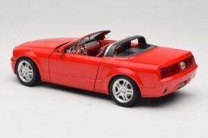 Ford Mustang S197 GT Cabriolet Rosso Beanstalk Group 1:18 FOR10016R Pressofusione — immagine 7 di 8