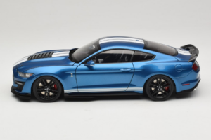 Ford Mustang Shelby GT500 S550 Atlas Blue Metallic IXO 1:18 18RDC244-FO Pressofusione — immagine 4 di 8