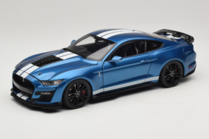 Ford Mustang Shelby GT500 S550 Atlas Blue Metallic IXO 1:18 18RDC244-FO Pressofusione