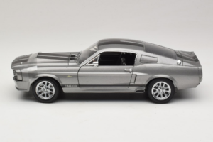 Ford Mustang Shelby GT500 Eleanor Shelby Collectibles 1:18 09081 Pressofusione — immagine 4 di 8