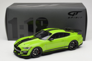 Ford Mustang Shelby GT500 S550 Verde GT Spirit 1:18 GT803 Resina — immagine 6 di 6