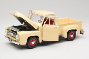 Ford Pickup Colonial Bianco Road Legends 1:18 92148 Pressofusione — immagine 2 di 8