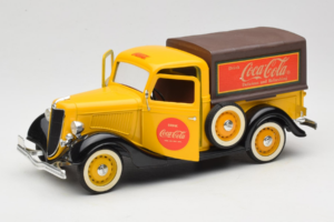 Ford Pick Up Michelin Solido 1:18 8024 Pressofusione — immagine 2 di 8