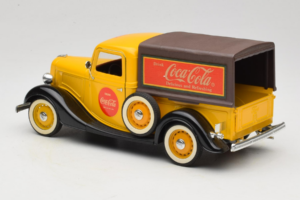 Ford Pick Up Michelin Solido 1:18 8024 Pressofusione — immagine 7 di 8