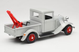 Ford Pick-Up Wrecker Grigio Road Signature 1:18 92257 Pressofusione — immagine 3 di 8