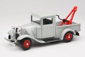 Ford Pick-Up Wrecker Grigio Road Signature 1:18 92257 Pressofusione