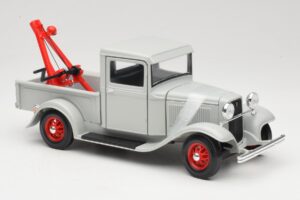 Ford Pick-Up Wrecker Grigio Road Signature 1:18 92257 Pressofusione — immagine 6 di 8