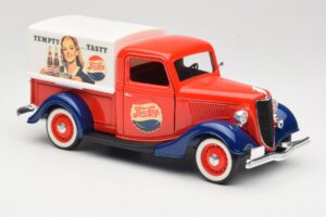 Ford Pickup Truck Pepsi-Cola Solido 1:18 99053 Pressofusione — immagine 6 di 8