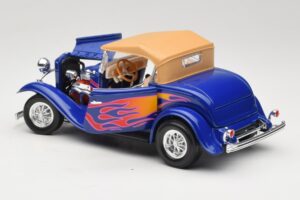 Ford Roadster Street Rod Blu with Fire Road Signature 1:18 92249 Pressofusione — immagine 5 di 8
