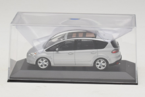 Ford S-Max Argento Minichamps 1:43 SMAX001 Pressofusione — immagine 4 di 5