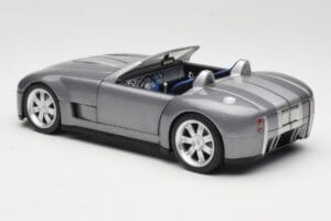 Shelby Cobra Cabriolet Grey Metallic Hot Wheels 1:18 G7220 Pressofusione — immagine 7 di 8