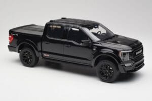 Ford Shelby F-150 Centennial Shadow Black GT Spirit 1:18 GT919 Resina — immagine 4 di 6
