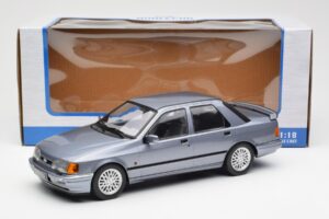 Ford Sierra RS Cosworth Azzurro MCG 1:18 MCG18174 Pressofusione — immagine 6 di 6