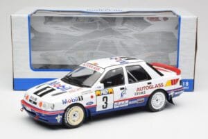 Ford Sierra RS Cosworth 4x4 #3 M. Biasion / T. Siviero Rally Monte Carlo 1992 MCG 1:18 MCG18355R Pressofusione — immagine 6 di 6