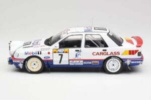 Ford Sierra RS Cosworth 4x4 #7 F. Delecour / D. Grataloup Rally Monte Carlo 1992 MCG 1:18 MCG18356R Pressofusione — immagine 3 di 6