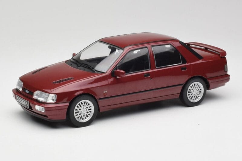 Ford Sierra RS Cosworth 4x4 Rosso MCG 1:18 MCG18354 Pressofusione