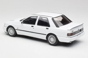 Ford Sierra RS Cosworth 4x4 Bianco MCG 1:18 MCG18353 Pressofusione — immagine 5 di 6