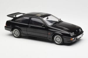 Ford Sierra RS Cosworth Nero AUTOart 1:18 72861 Pressofusione — immagine 6 di 8
