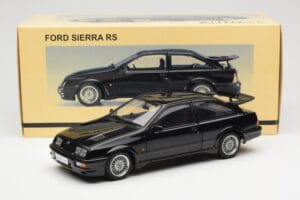 Ford Sierra RS Cosworth Nero AUTOart 1:18 72861 Pressofusione — immagine 8 di 8