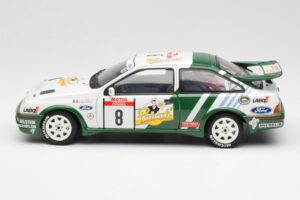 Ford Sierra RS Cosworth #8 D. Auriol / B. Occelli Rally Tour de Corse 1988 AUTOart 1:18 88812 Pressofusione — immagine 4 di 8