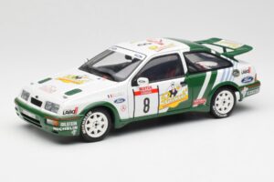 Ford Sierra RS Cosworth #8 D. Auriol / B. Occelli Rally Tour de Corse 1988 AUTOart 1:18 88812 Pressofusione
