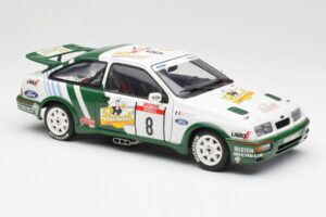 Ford Sierra RS Cosworth #8 D. Auriol / B. Occelli Rally Tour de Corse 1988 AUTOart 1:18 88812 Pressofusione — immagine 6 di 8