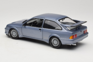 Ford Sierra RS Cosworth Blu Minichamps 1:18 150084002 Pressofusione — immagine 7 di 8