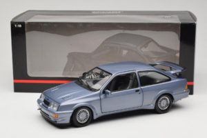 Ford Sierra RS Cosworth Blu Minichamps 1:18 150084002 Pressofusione — immagine 8 di 8