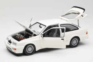 Ford Sierra RS Cosworth Bianco Minichamps 1:18 150084000 Pressofusione — immagine 2 di 8