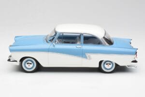 Ford Taunus 17M P2 Azzurro & Bianco BoS Models 1:18 BOS019 Pressofusione — immagine 3 di 6