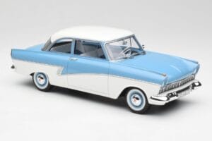 Ford Taunus 17M P2 Azzurro & Bianco BoS Models 1:18 BOS019 Pressofusione — immagine 4 di 6