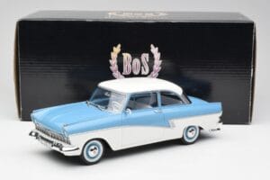 Ford Taunus 17M P2 Azzurro & Bianco BoS Models 1:18 BOS019 Pressofusione — immagine 6 di 6