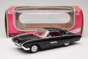 Ford Thunderbird Nero Anson 1:18 30344 Pressofusione — immagine 8 di 8